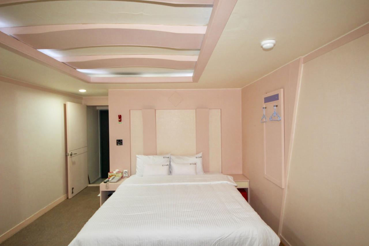 Motel Click 21 à Busan Extérieur photo